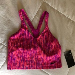 Nike cropped spots bra